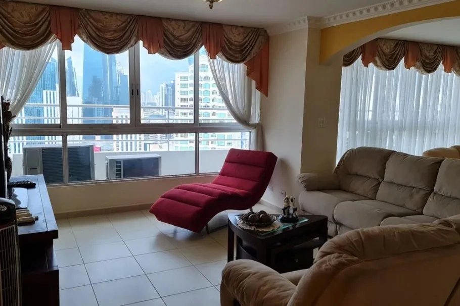 Se vende apartamento full amoblado en PH Sol Marina, Marbella