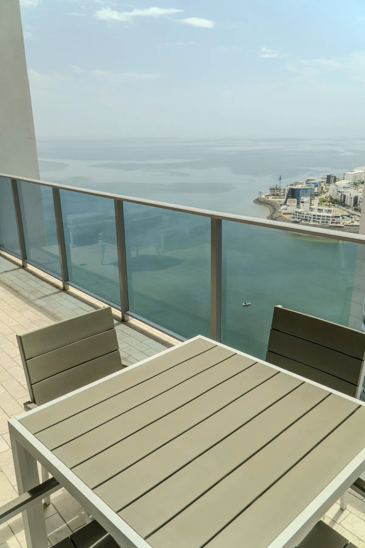 Alquiler/venta de apartamento amueblado en Grand Tower, Punta Pacífica