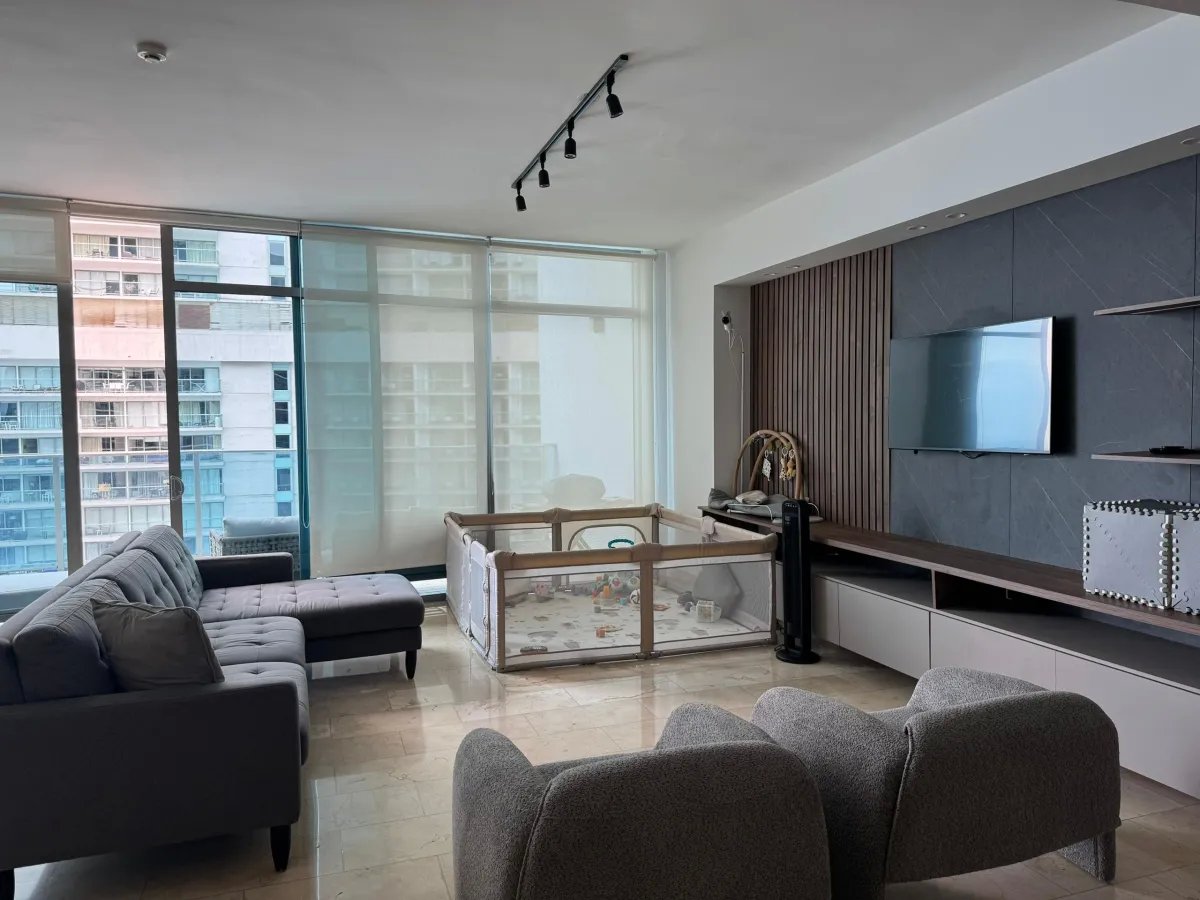 Alquiler/venta de apartamento amueblado en Grand Tower, Punta Pacífica