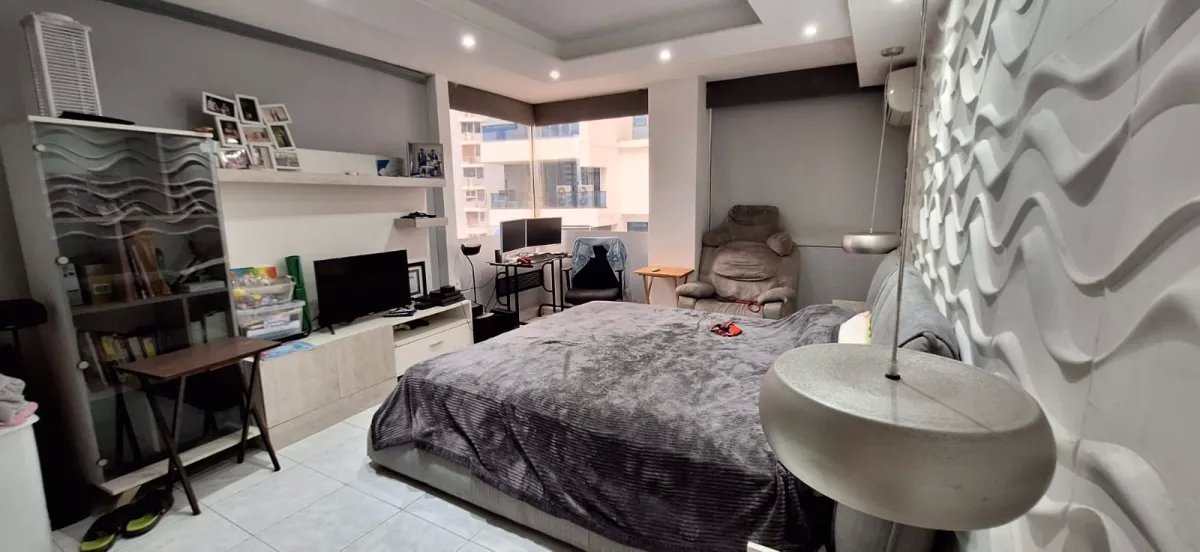 Apartment For Sale in Paitilla
