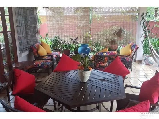 Se vende casa en La Alameda