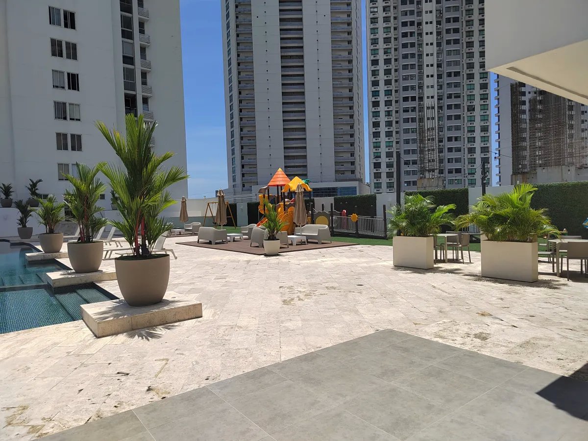 VENTA GANGA  APARTAMENTO PH BAHIA DELL GOLF