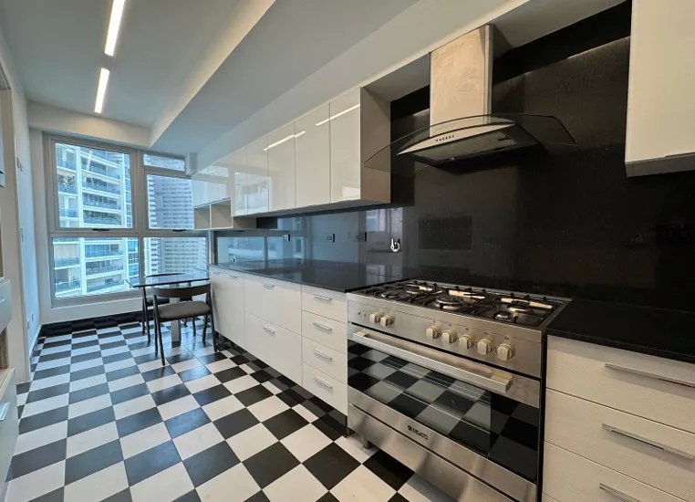 Apartment For Rent in Boulevard Pacífica