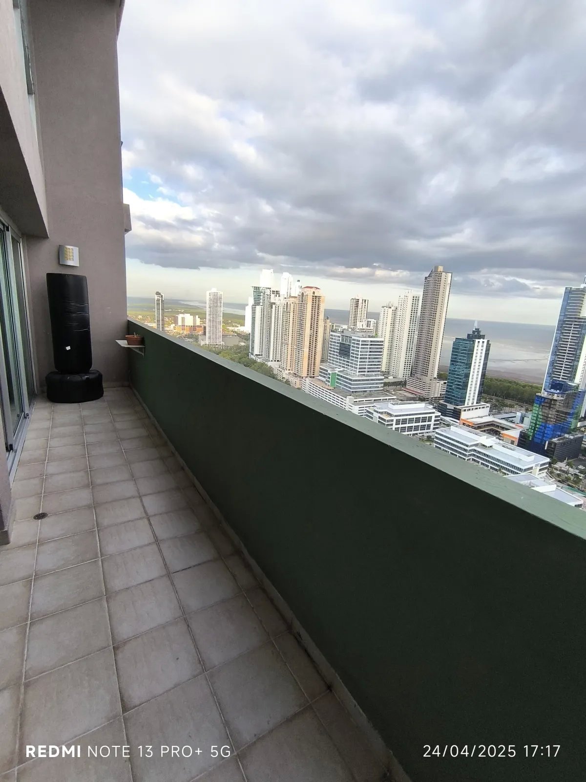 Apartment For Sale in Costa del Este