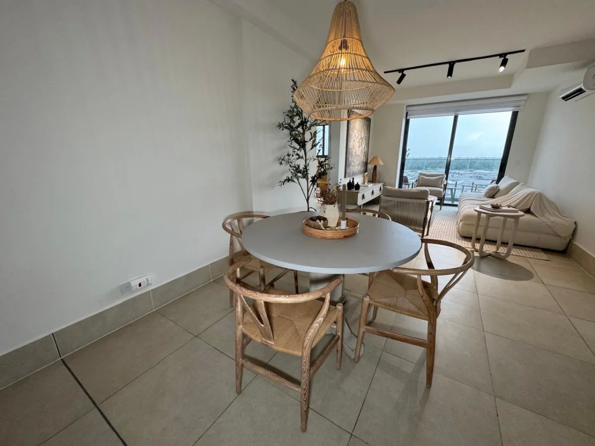 Apartment For Sale in Santa María