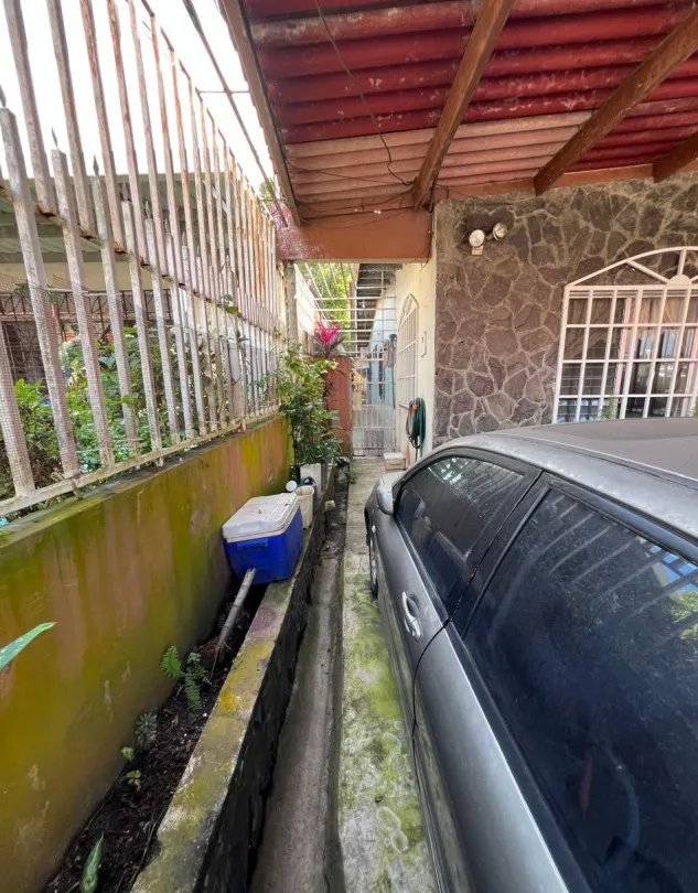 Single Family Detached For Sale in Barrio Colón