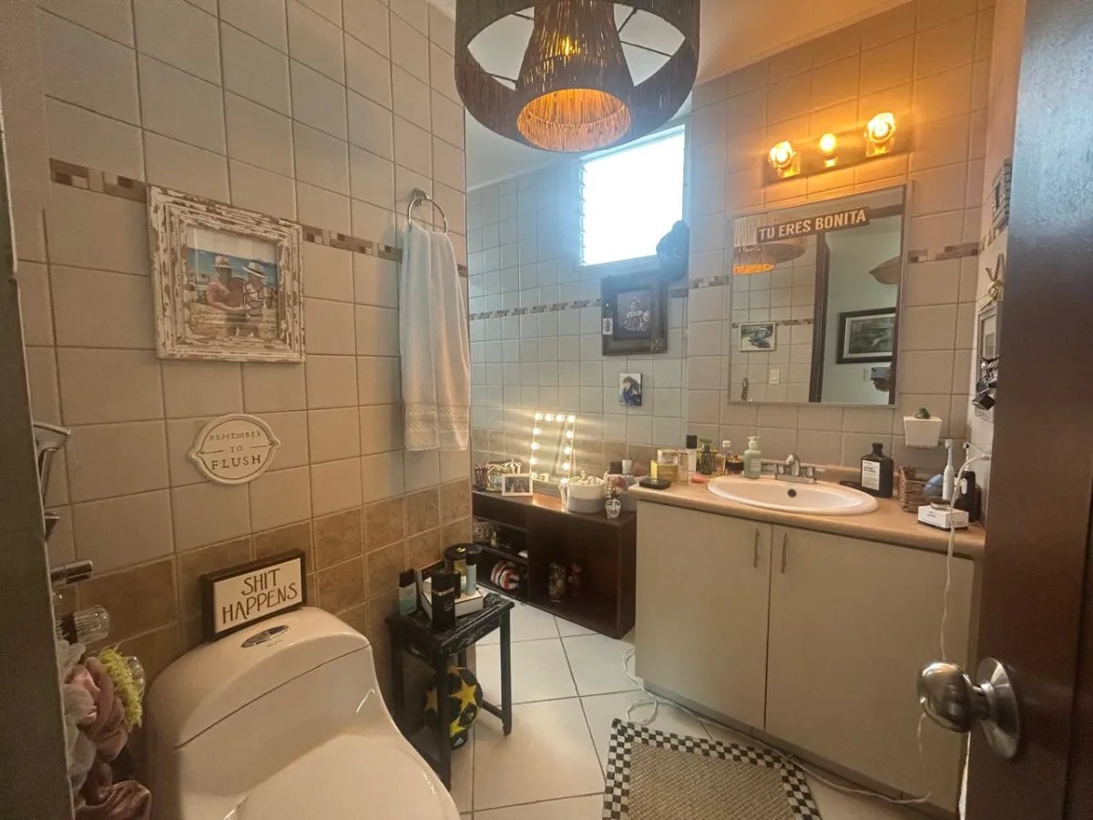 Apartment For Sale in EL CANGREJO