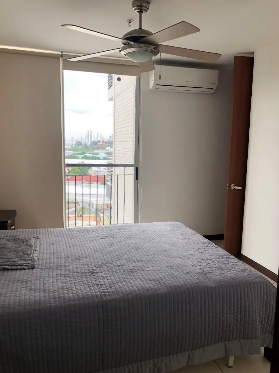 Apartment For Sale in Tumba Muerto