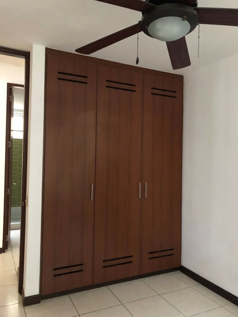 Apartment For Sale in Tumba Muerto