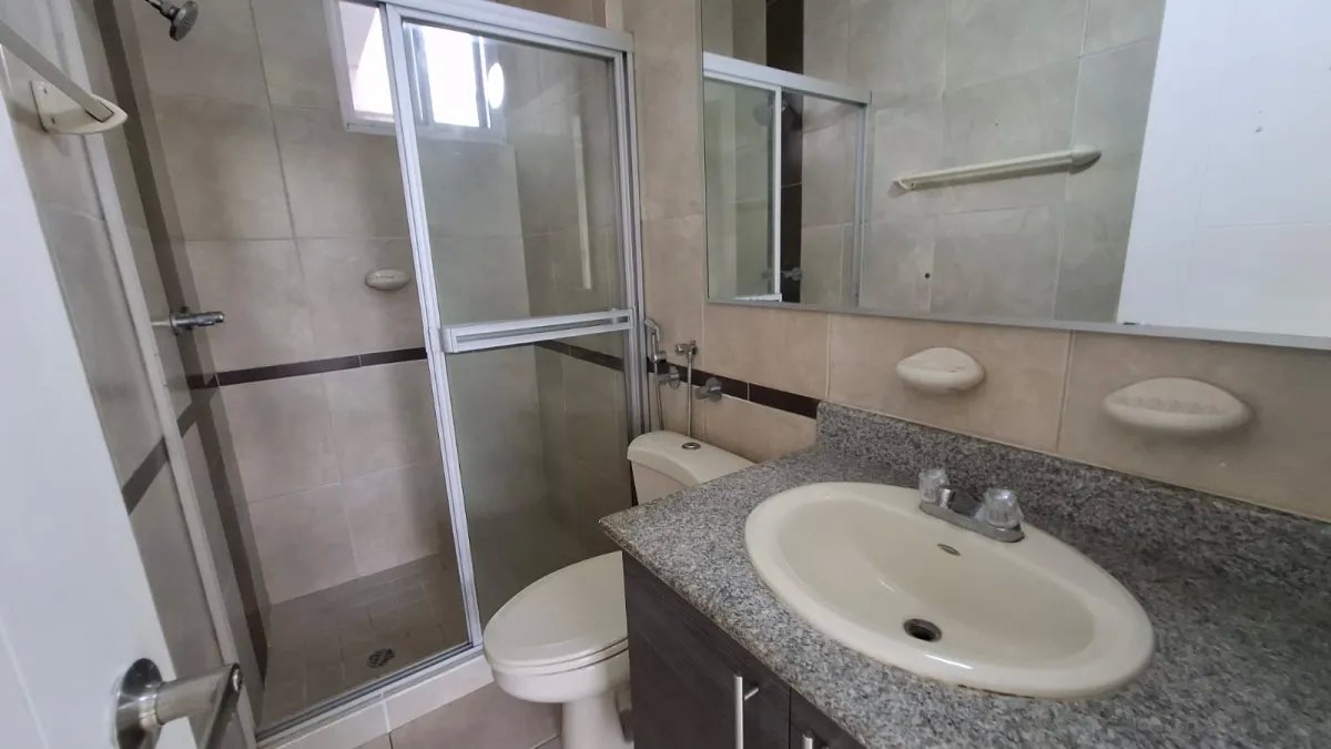 Venta de Apartamento en PH Altamarina, Playa Dorada