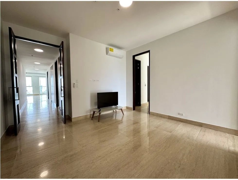 ALQUILER  Apartamento de Lujo en Solana, Santa María