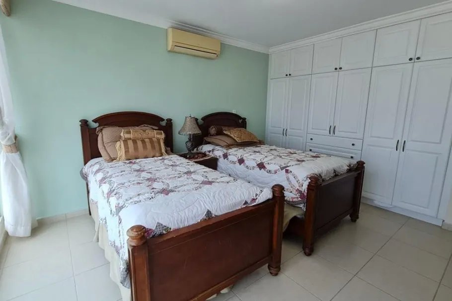 Se alquila apartamento en PH Sol Marina, Marbella