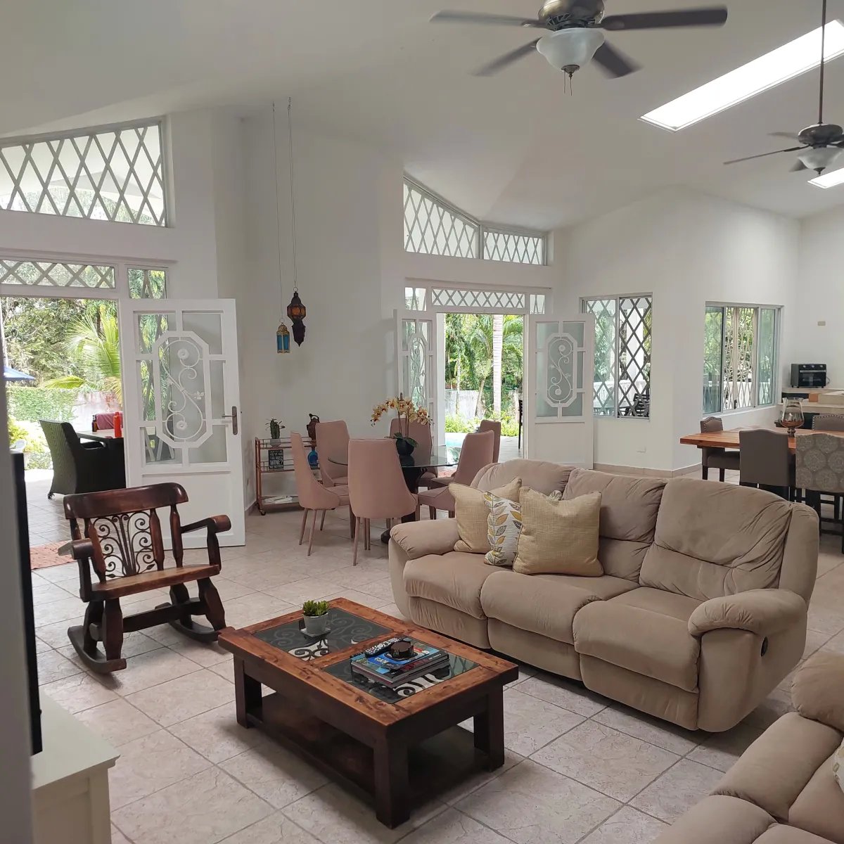 Se vende casa en Rio Mar, San Carlos
