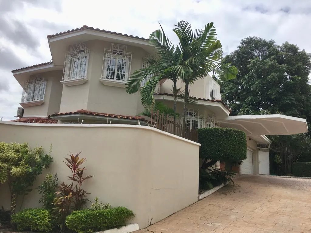 Venta de casa en Dos Mares