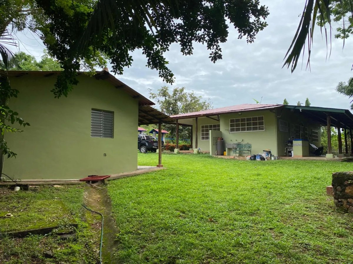 Venta de casa en Potuga de Parita