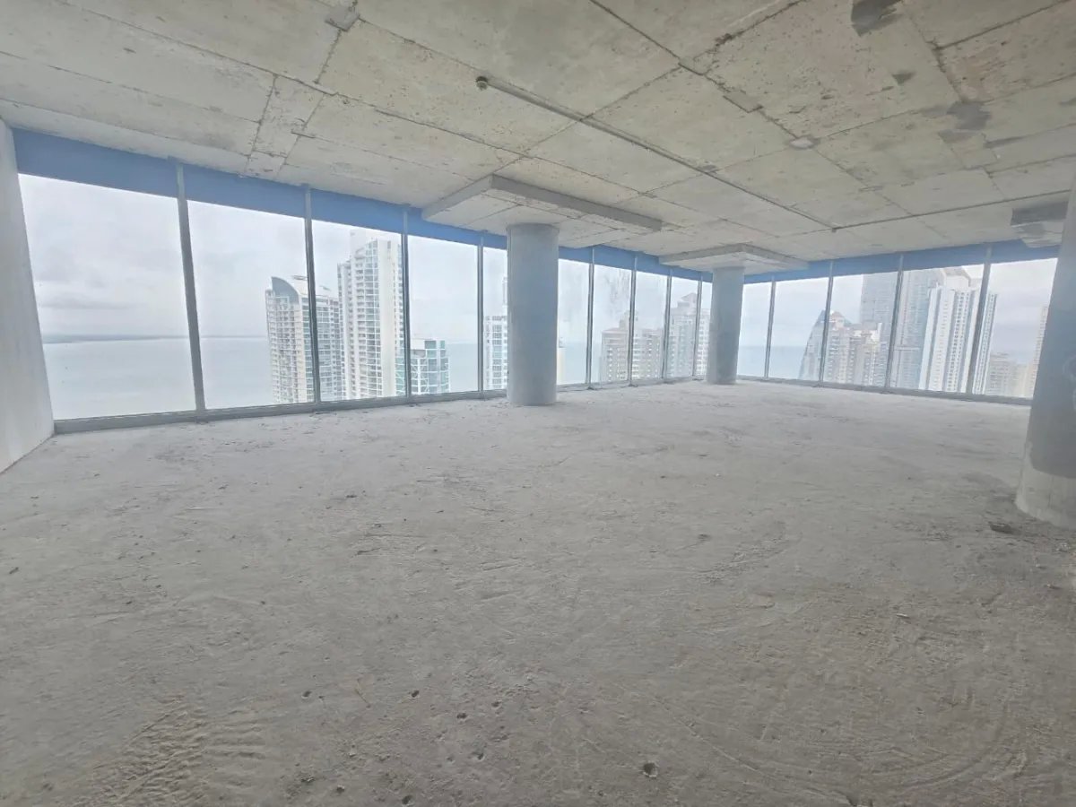 OFICINA EN VENTA  OBRA GRIS EN OCEANÍA BUSINESS PLAZA, TORRE 2000
