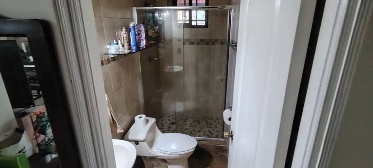 VENDO CASA EN ALTOS DE VACAMENTE