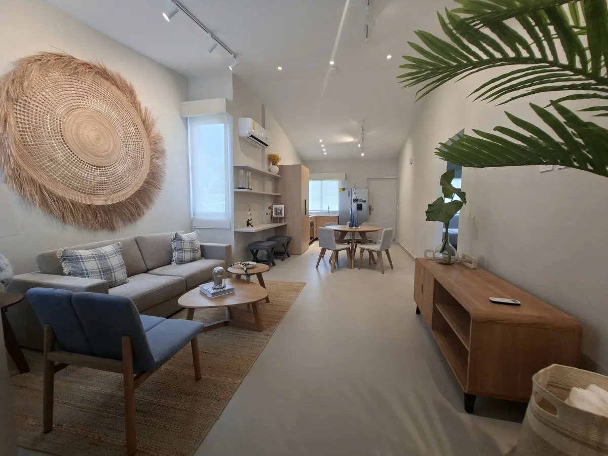Venta de Casas de Playa Nuevas Amobladas San Carlos Panamá Oeste