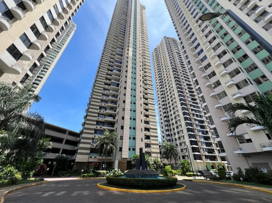 Apartamento en Venta o Alquiler  PH San Francisco Bay Via Israel