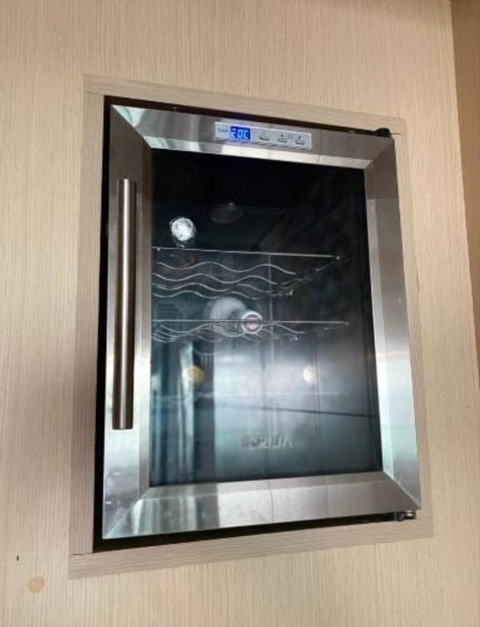 Apartment For Sale in San Francisco