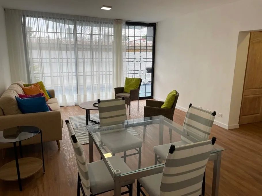 Recién Remodelado y Moderno Apartamento de 2 habs en Parque Lefevre a ...
