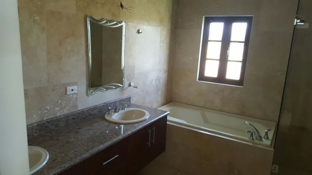 Venta de Casa Adosada en San Carlos
