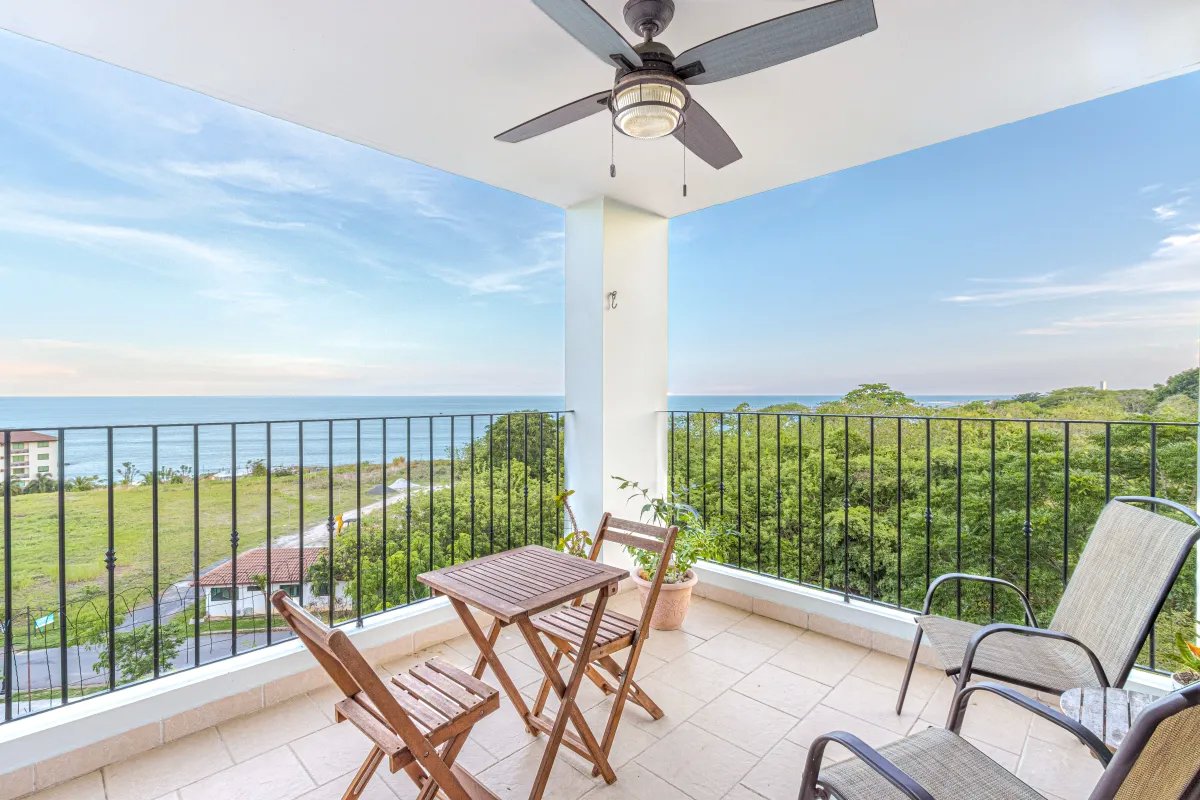 Apartment For Sale in Ensenada San Carlos
