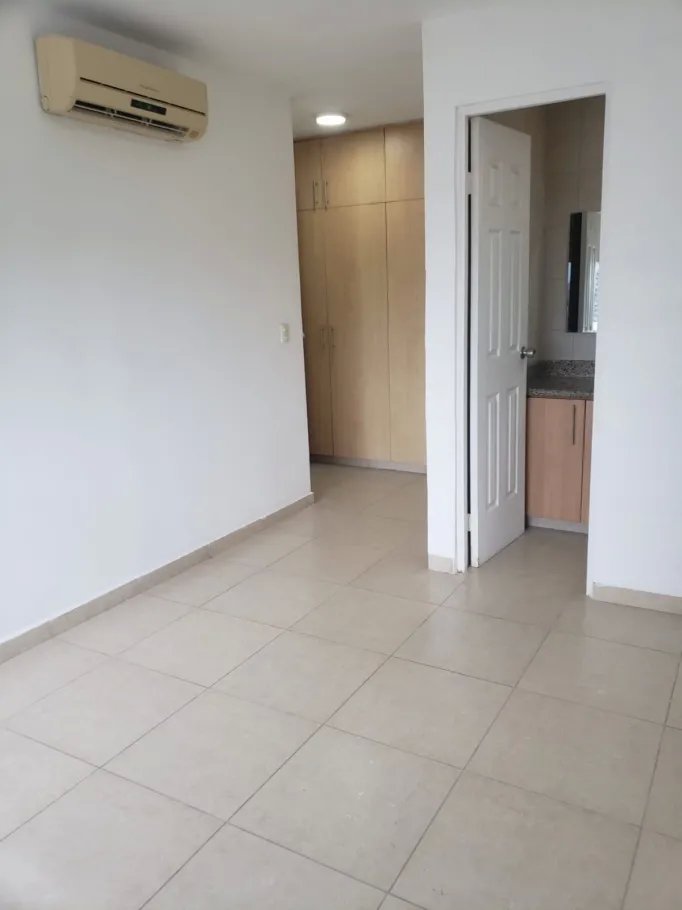 Venta de Apartamento amoblado en Costa del Este