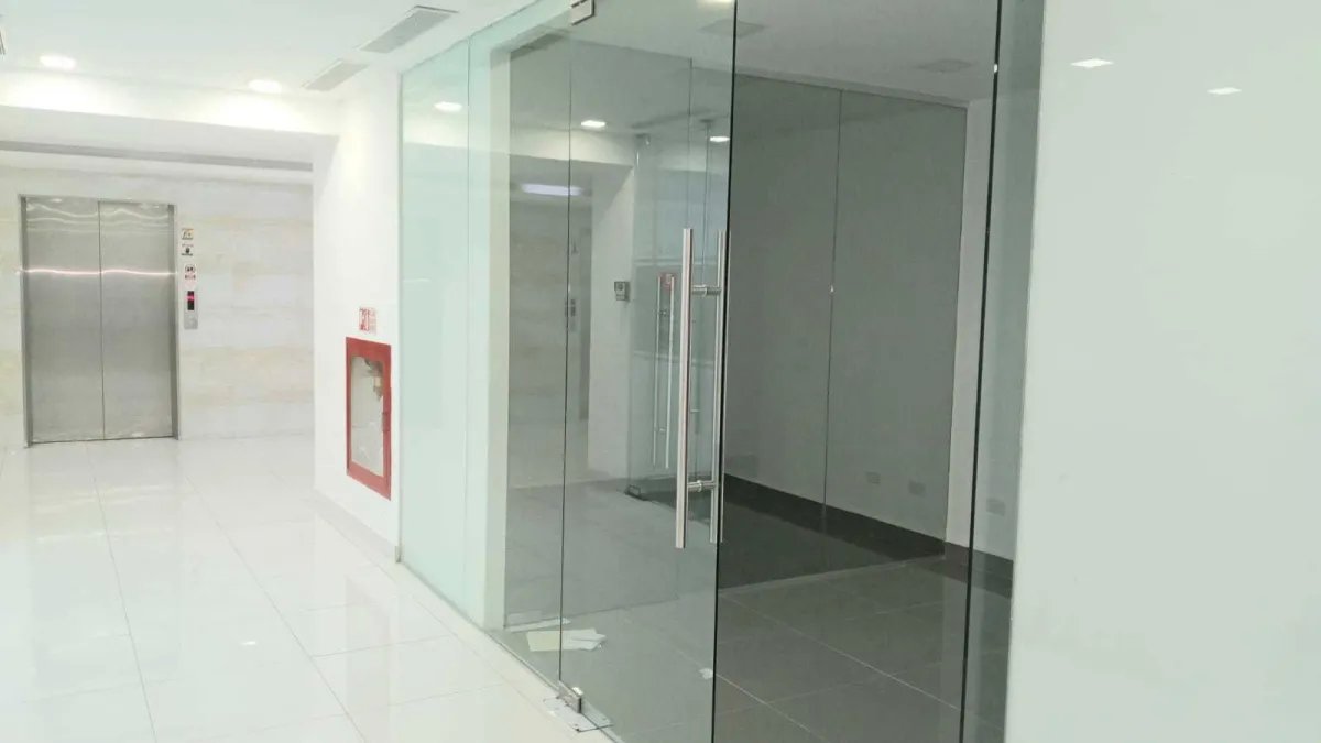 Alquiler de Oficina en RBS Tower en Paitilla.