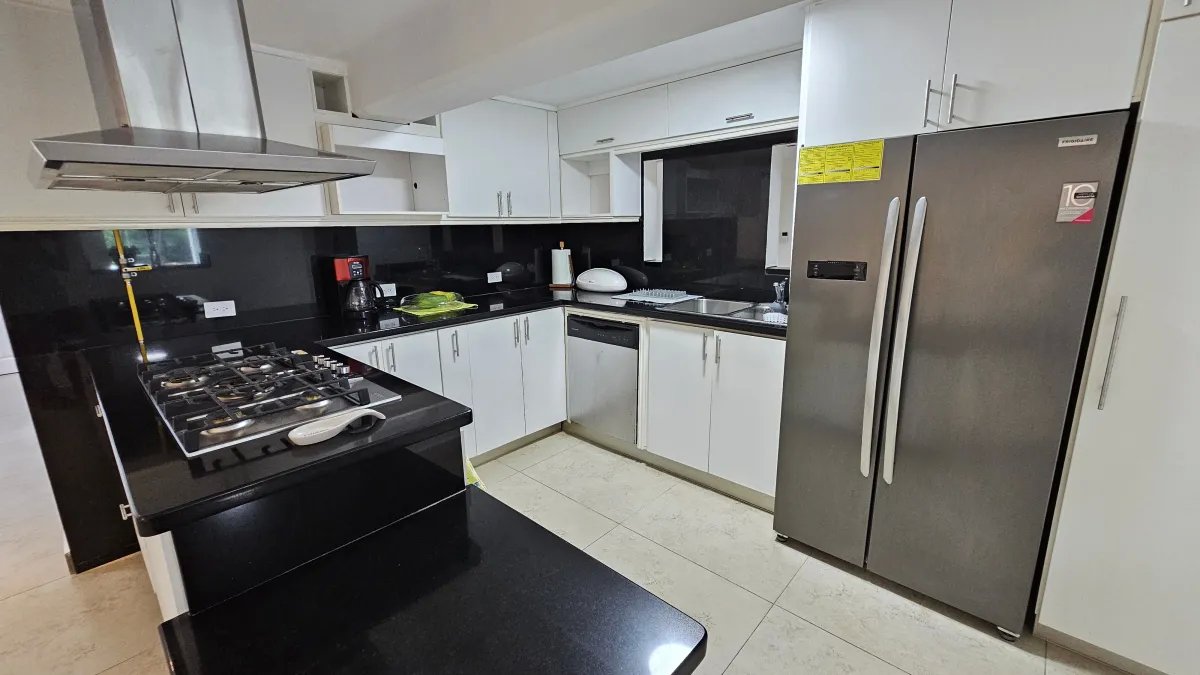 SE VENDE CASA EN ALBROOK