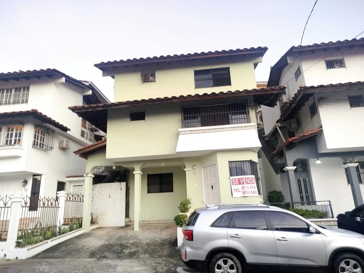 Casa Espaciosa en Venta - Hato Pintado/For Sale  Spacious Home in Hato Pintado