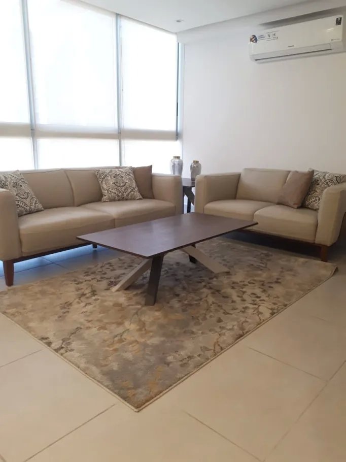 Apartment For Rent in Calle Abel Bravo