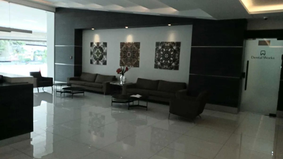 Venta de oficina en RBS Tower en Paitilla.