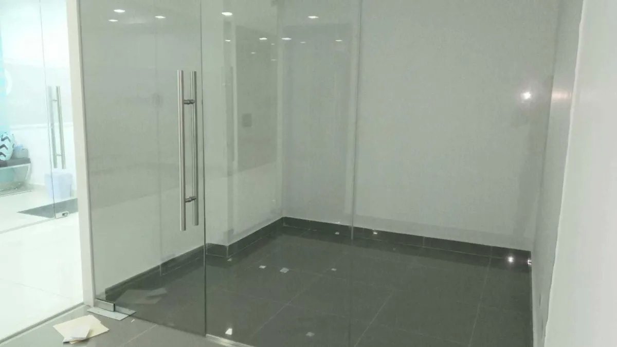 Venta de oficina en RBS Tower en Paitilla.