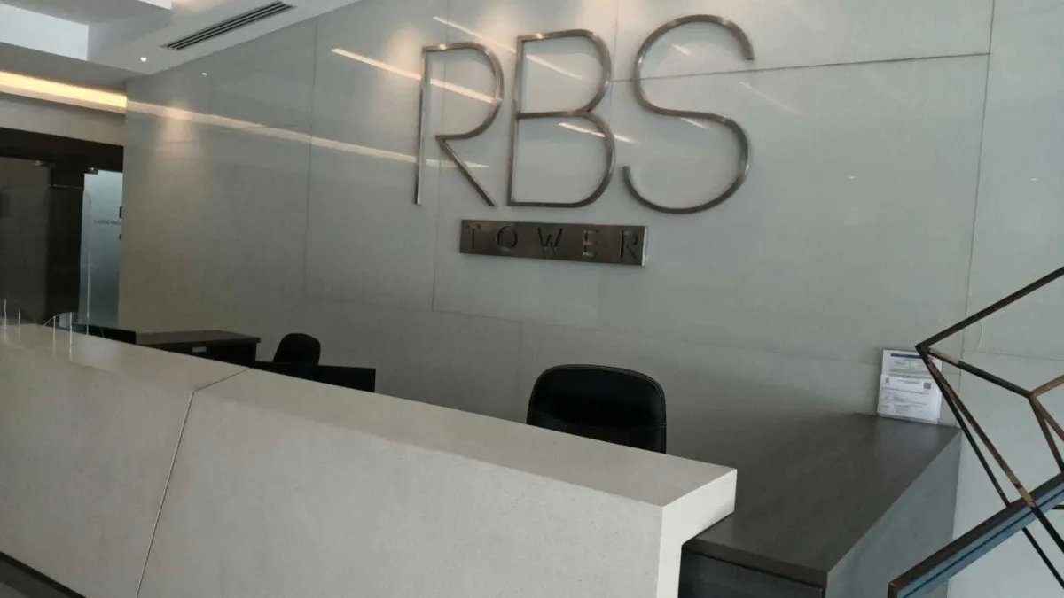 Venta de oficina en RBS Tower en Paitilla.