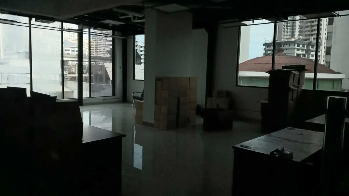 Venta de oficina en RBS Tower en Paitilla.