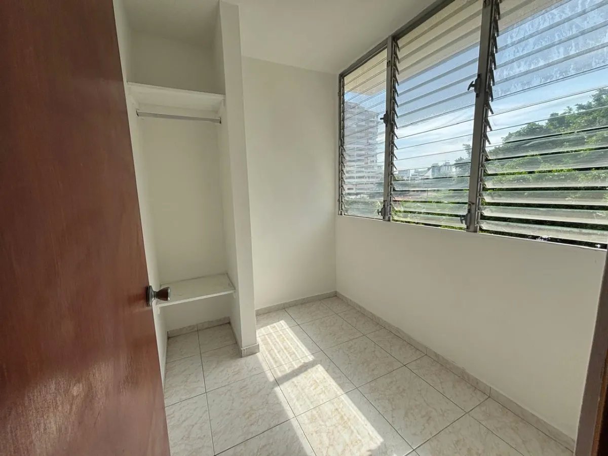 Apartment For Sale in San Francisco