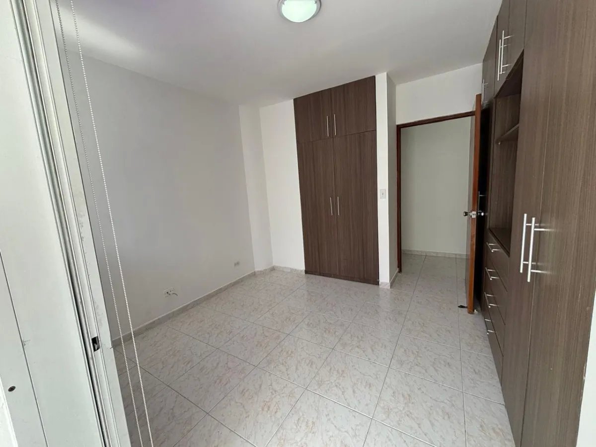 Apartment For Sale in San Francisco