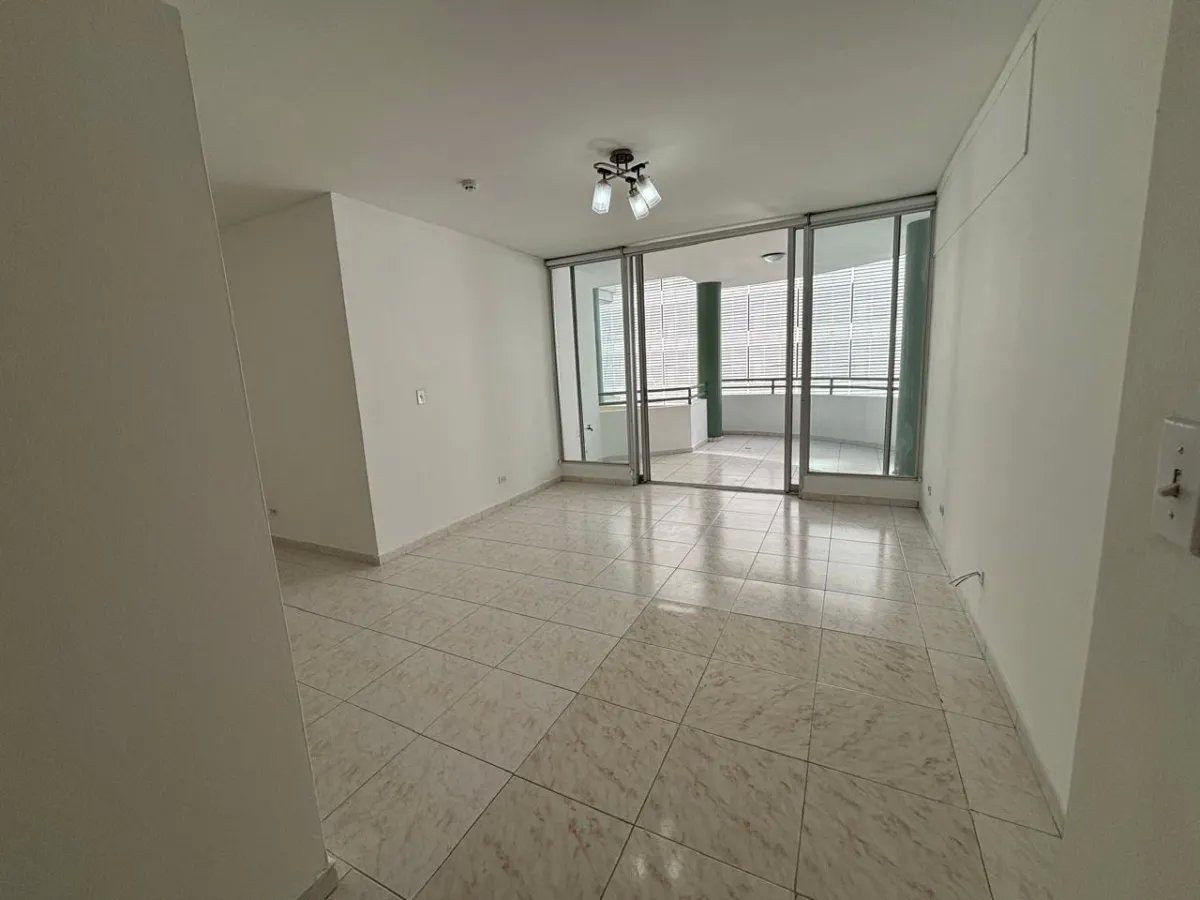 Apartment For Sale in San Francisco