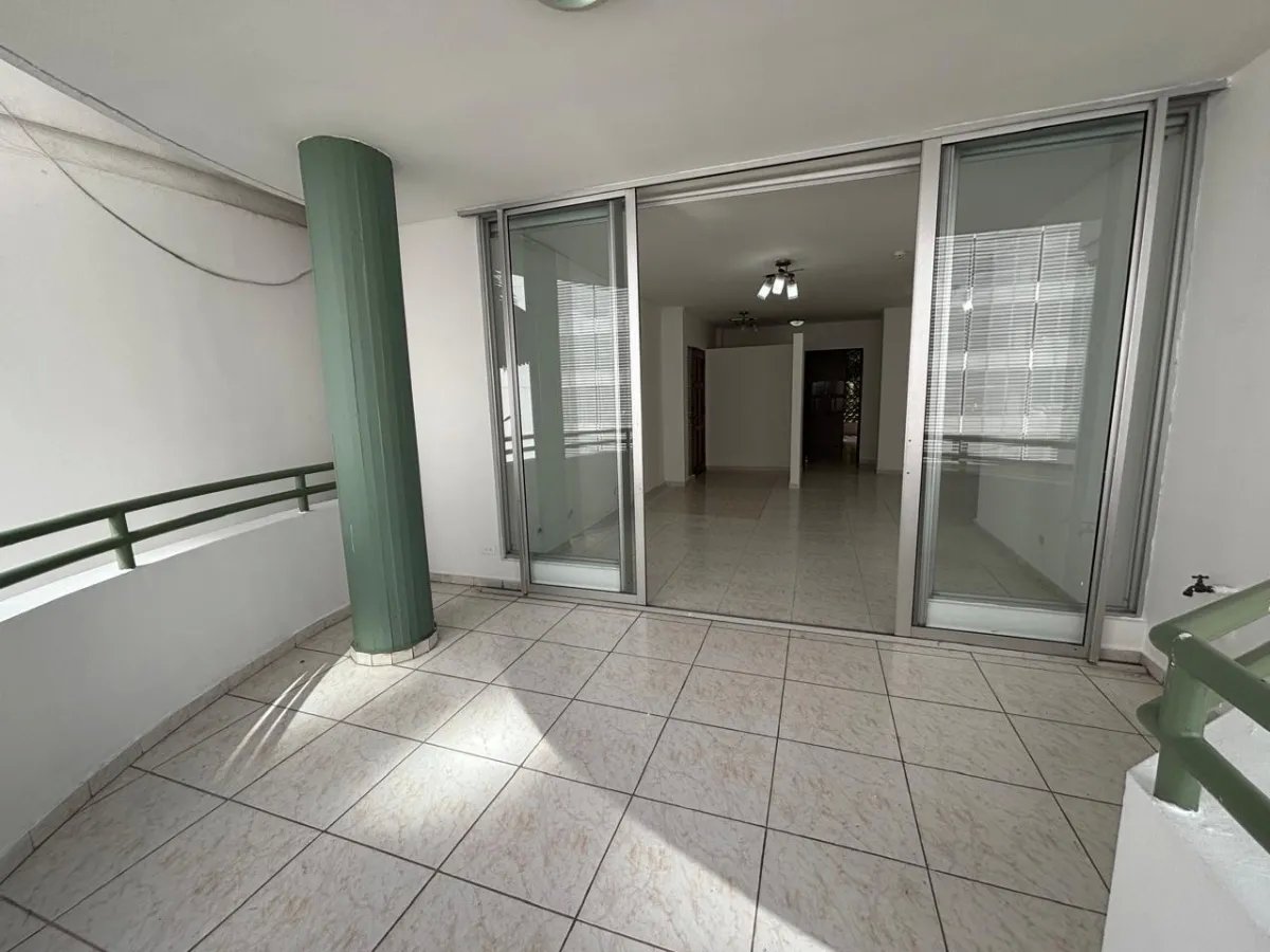 Apartment For Sale in San Francisco