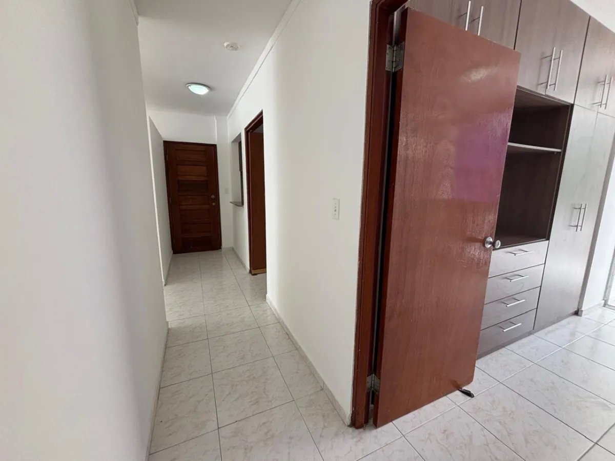 Apartment For Sale in San Francisco