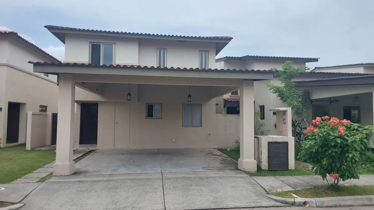 Single Family Detached For Sale in Panamá Pacífico, Veracruz