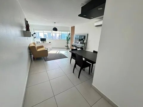 Apartment For Rent in Vía Porras
