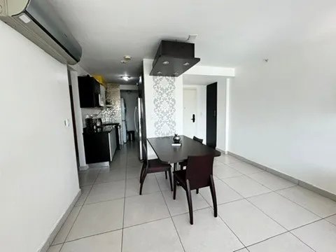 Apartment For Rent in Vía Porras