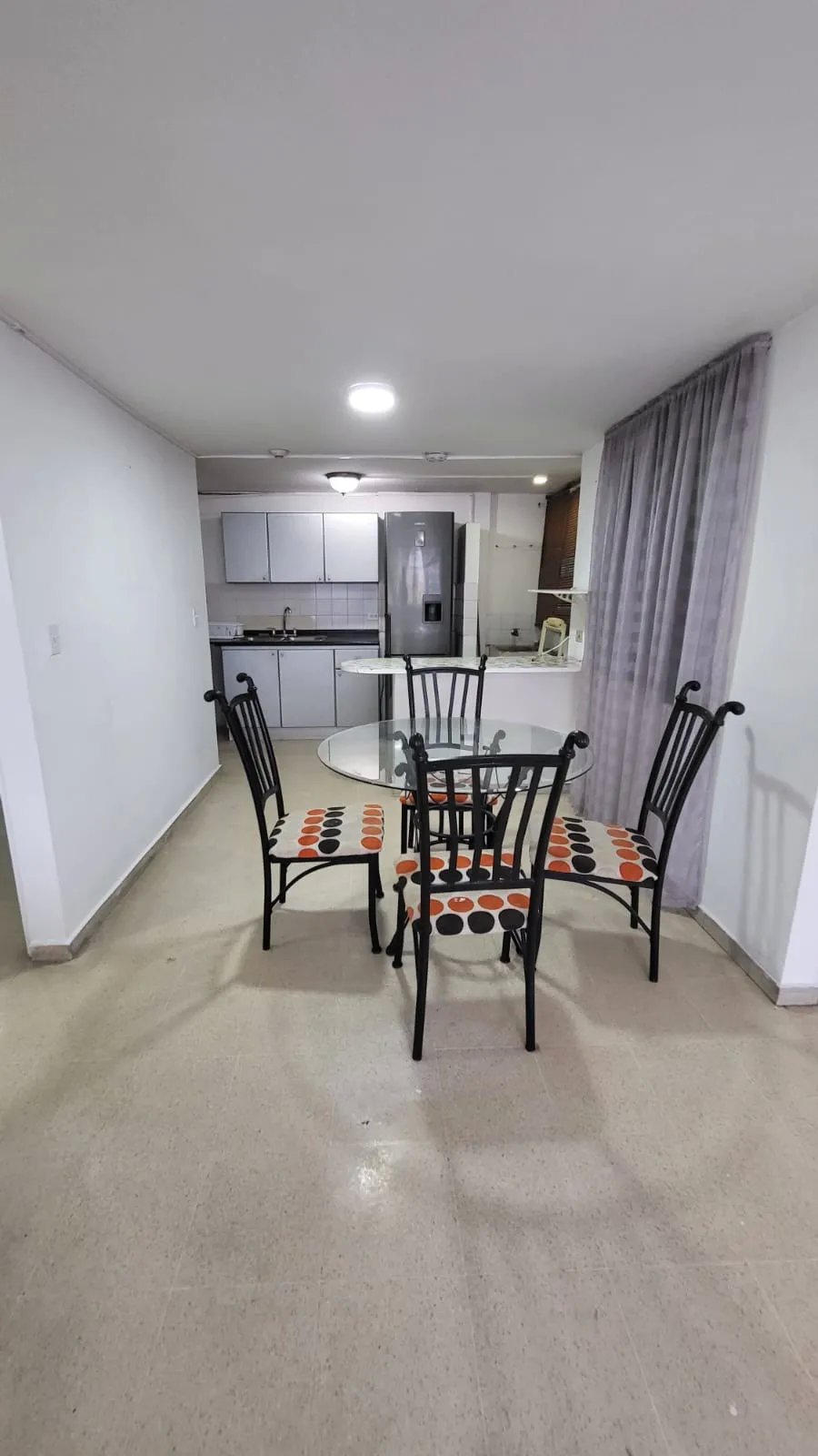 Vendo centrico apartamento en Rio Abajo