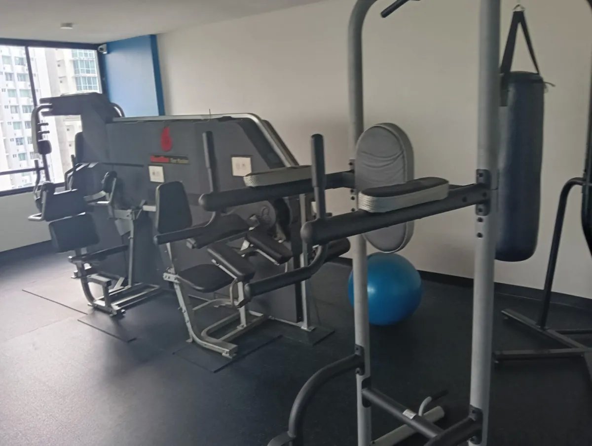 Vendo apartamento en el cangrejo 1 recamara