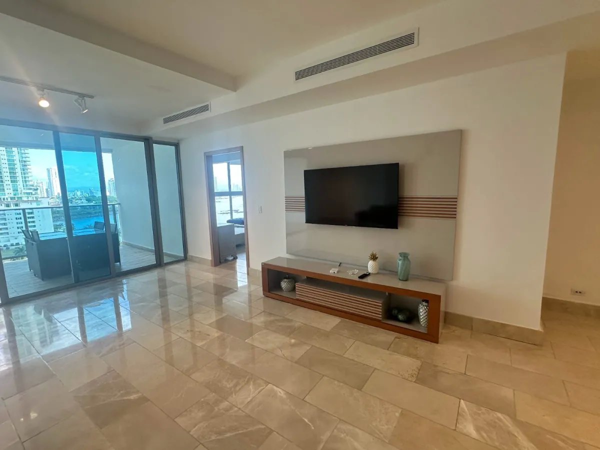 Alquiler de Apartamento en PH Grand Tower