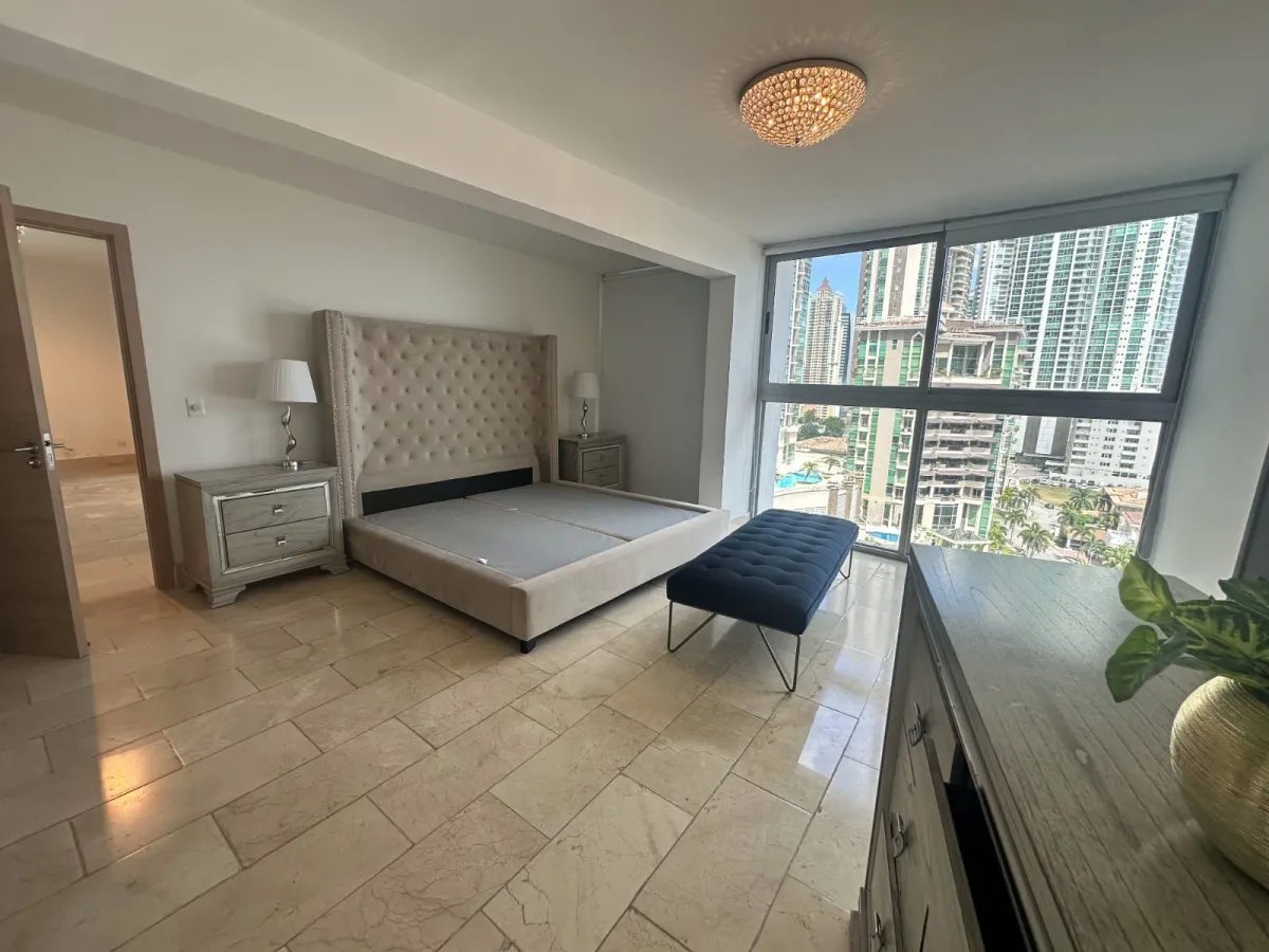 Alquiler de Apartamento en PH Grand Tower