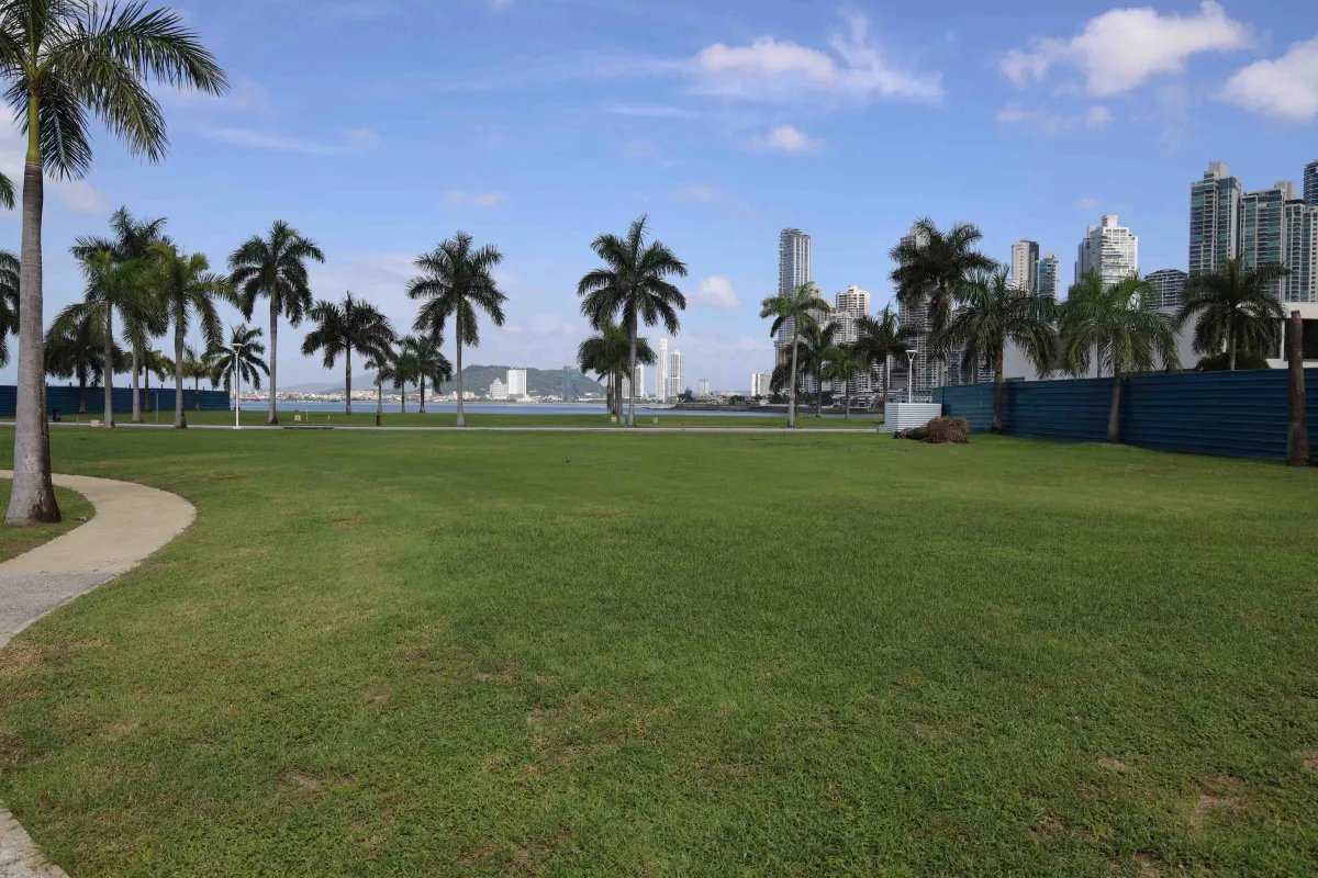 SE VENDE TERRENO EN OCEAN REEF ISLANDS