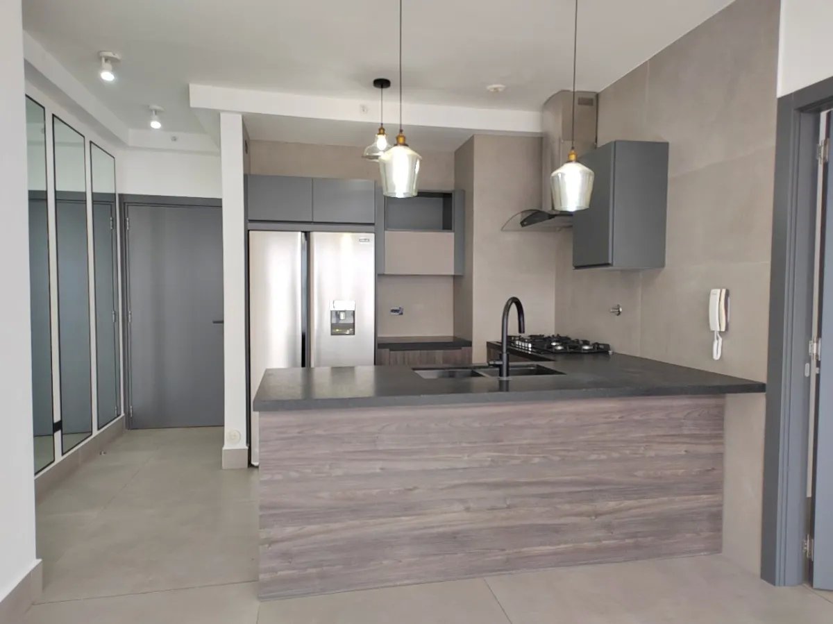 Apartment For Rent in Calle San Francisco